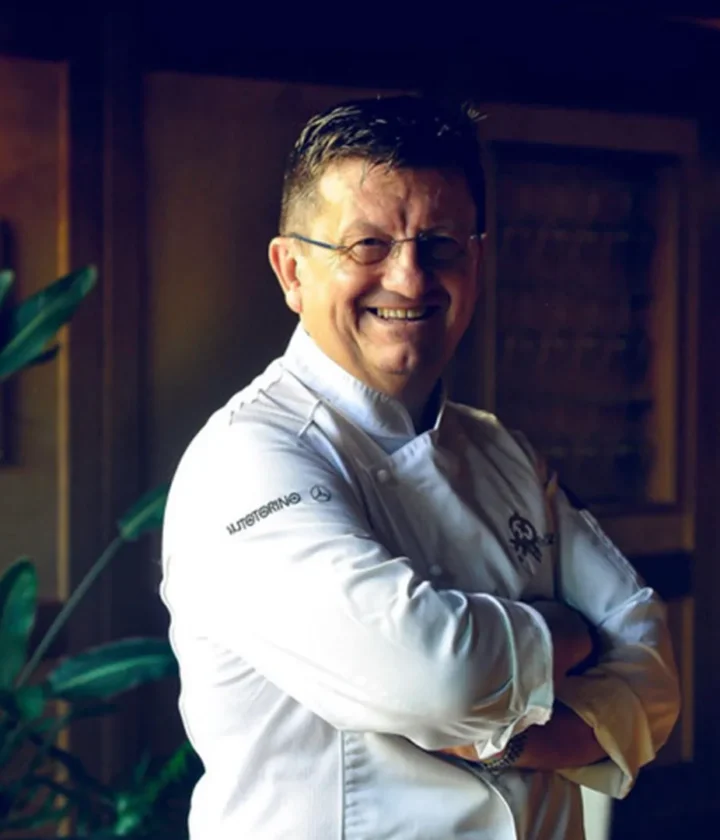 Giovanni Grasso - La Credenza