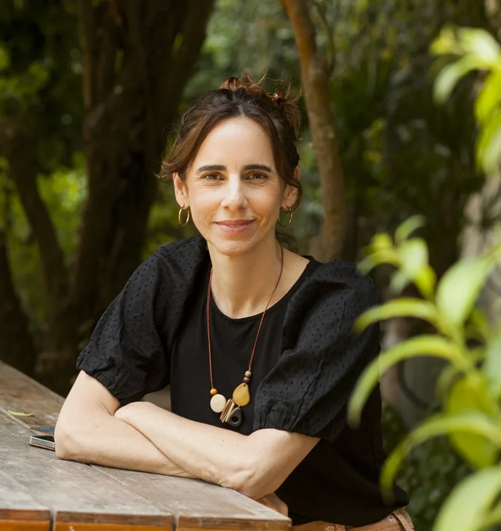 Malena Martinez. sorella di Virgilio Martinez