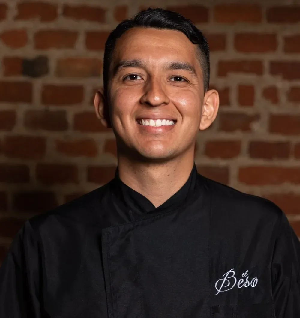 Jose Alfredo Villa Lopez di El Beso